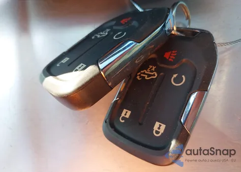 2022 Chevrolet Silverado 1500 Ltd 4Wd Short Bed Rst/4Wd Standard Bed Rst from USA, damaged, VIN 1GCUYEEDXNZ109166